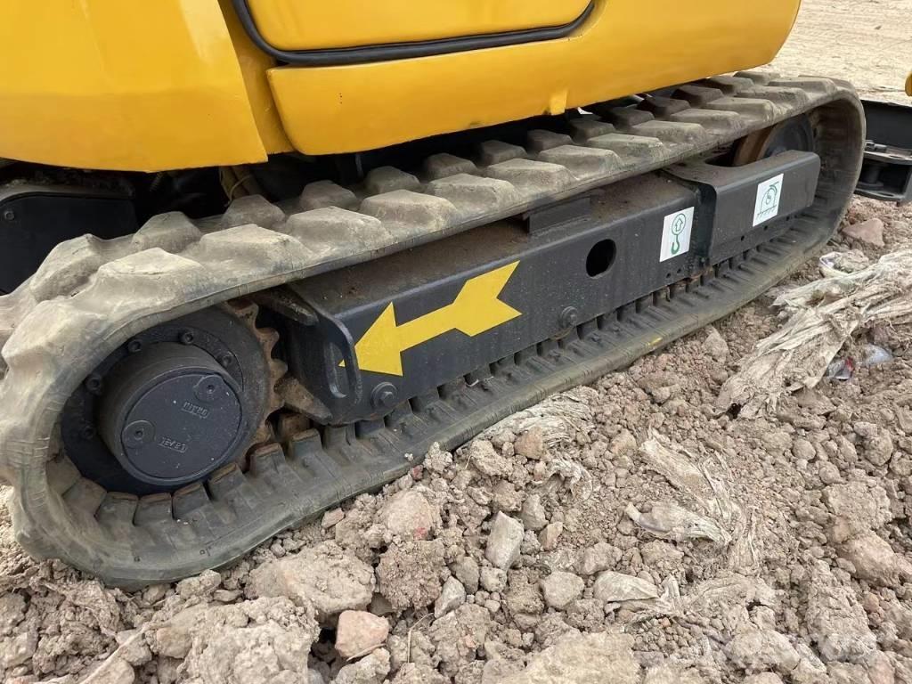 Komatsu PC18 Mini excavators < 7t (Mini diggers)