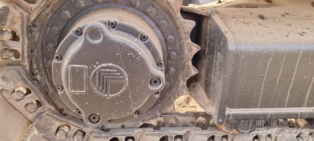 JCB JS 200 LC Crawler excavators