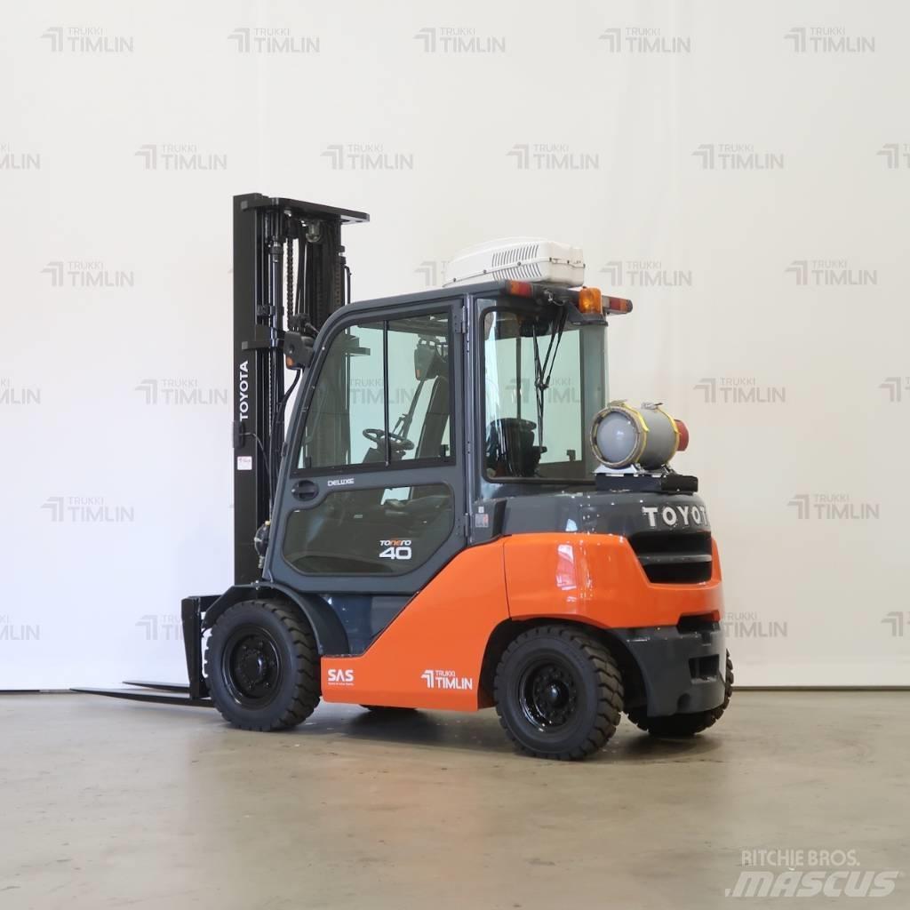 Toyota 8FG35N LPG trucks