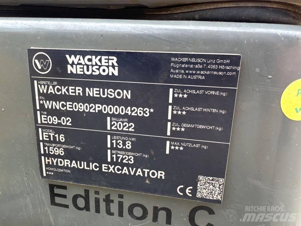 Wacker Neuson ET16 Crawler excavators