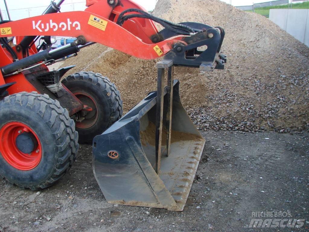 Kubota R 082 Wheel loaders