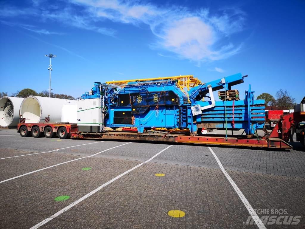 BOA Impress D100 Industrial balers