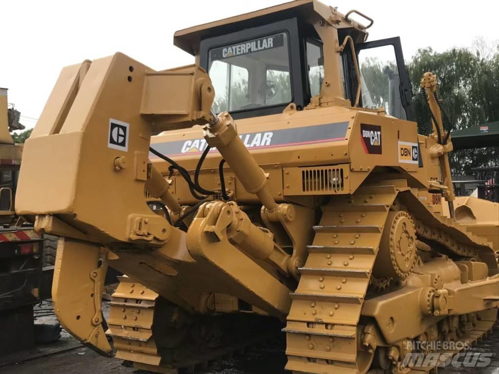 CAT D8R Crawler dozers