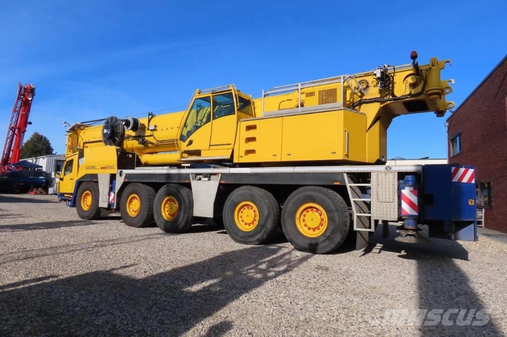 Grove GMK 5250 L All terrain cranes