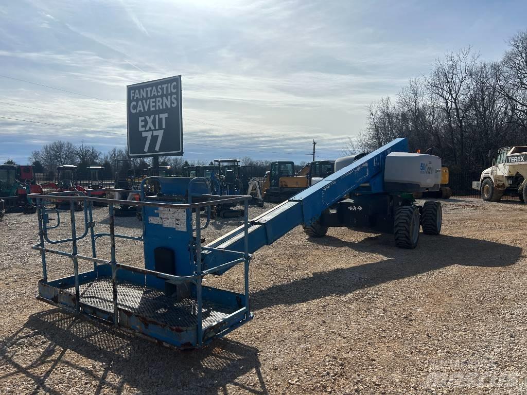 Genie S-60 Telescopic boom lifts