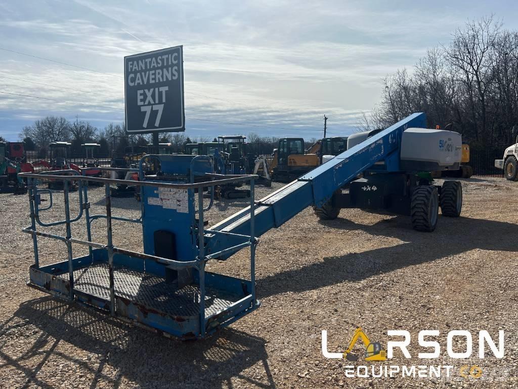 Genie S-60 Telescopic boom lifts