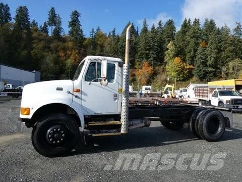 International 4900 Chassis Cab trucks