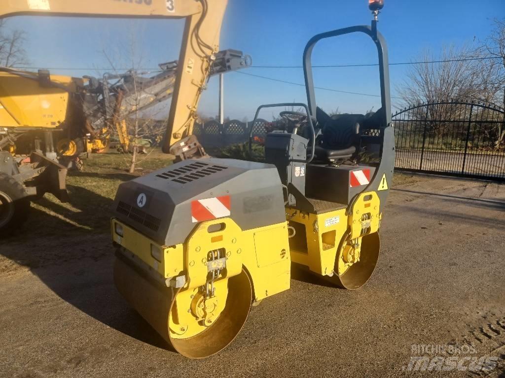 Bomag BW 100 AD-3 Twin drum rollers