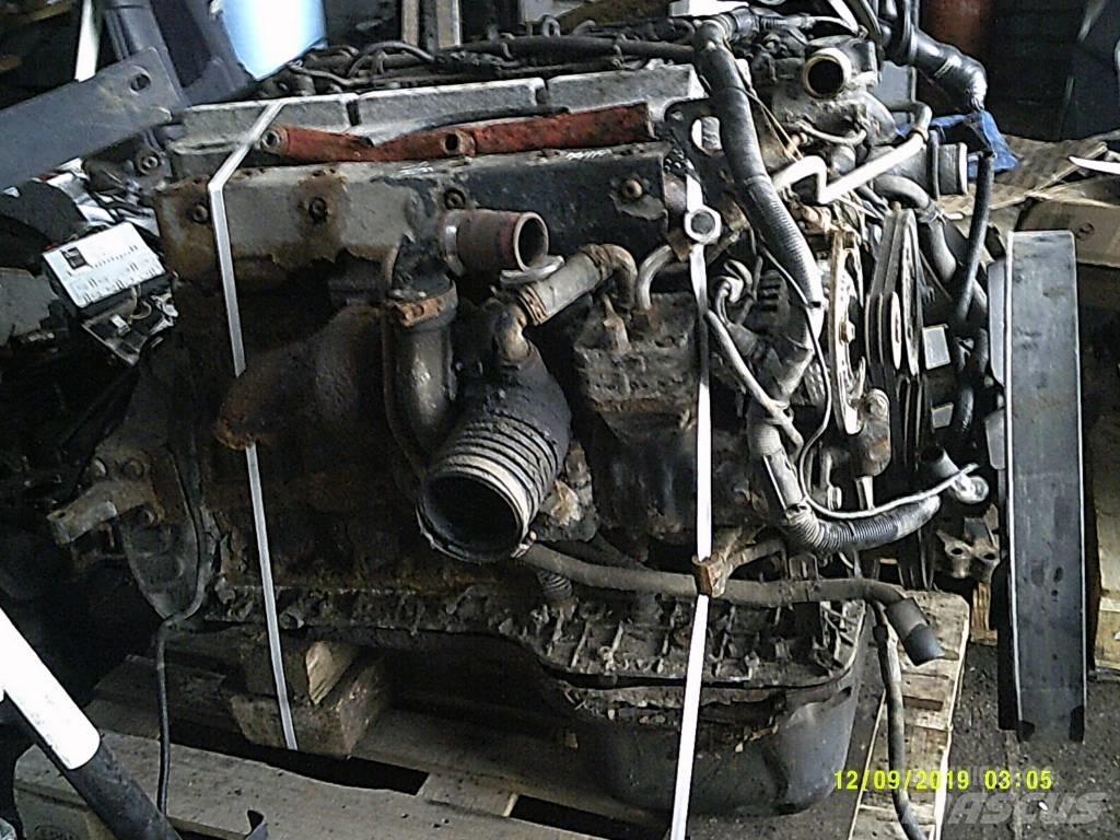 MAN LE 12.220 Engines