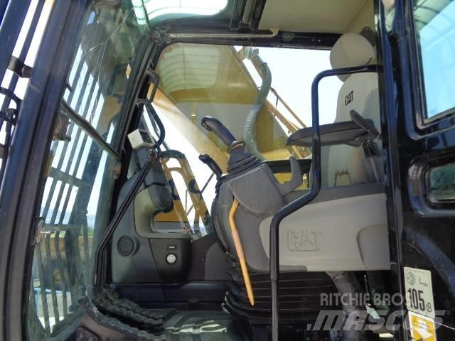 CAT 330 D L Crawler excavators
