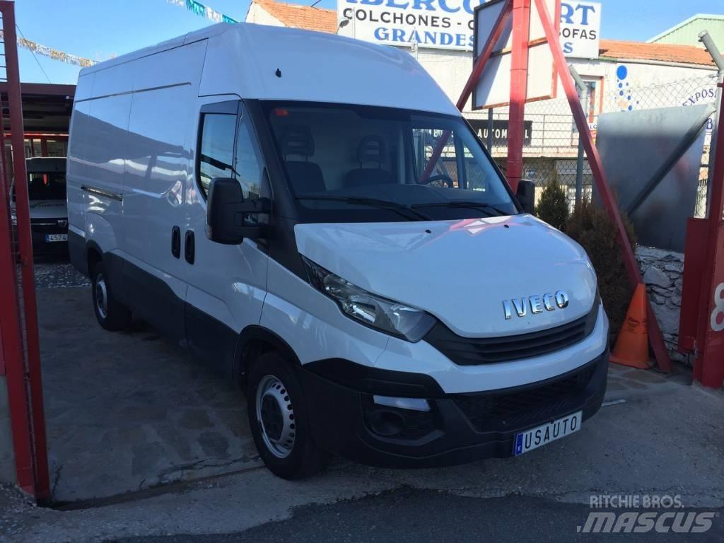 Iveco Daily 35 S 12 Box body