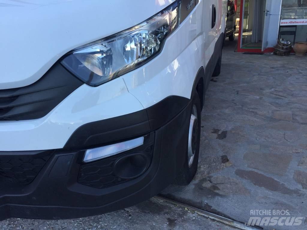 Iveco Daily 35 S 12 Box body
