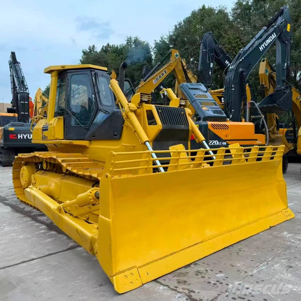 Komatsu D65PX-12E Crawler dozers