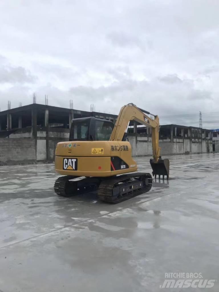 CAT 307 D Mini excavators  7t - 12t