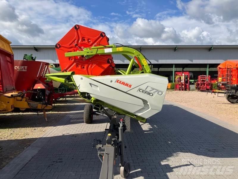 CLAAS Cerio 770 Harvester heads