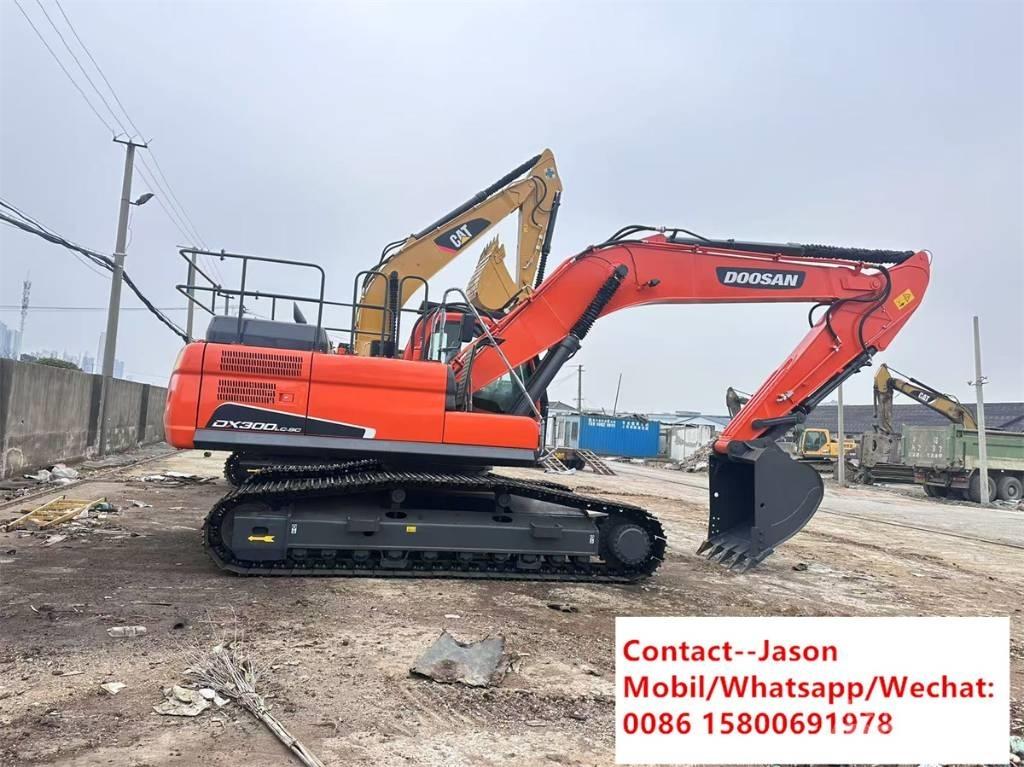 Doosan DX 300 LCA Crawler excavators