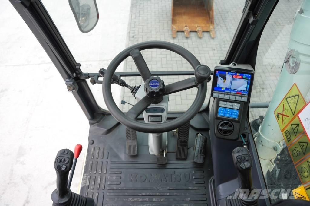 Komatsu PW 148-11 Wheeled excavators