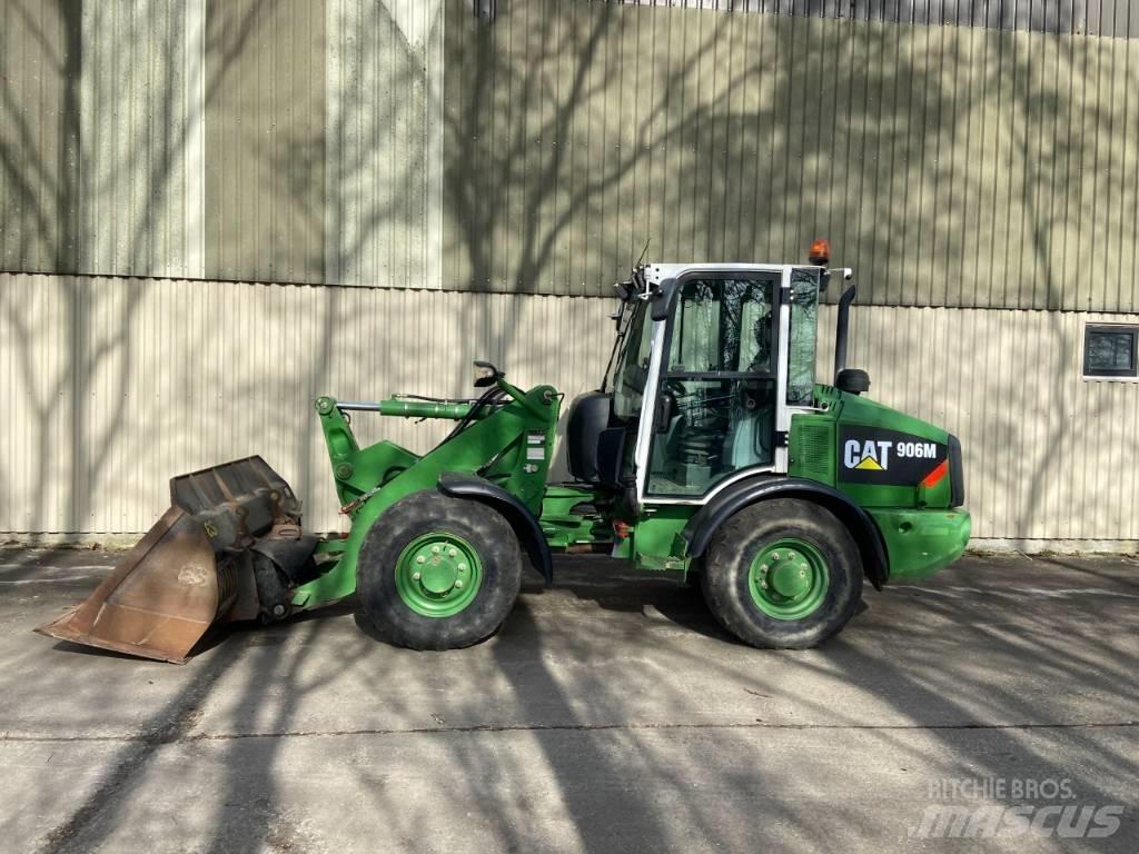 CAT 906M Wheel loaders