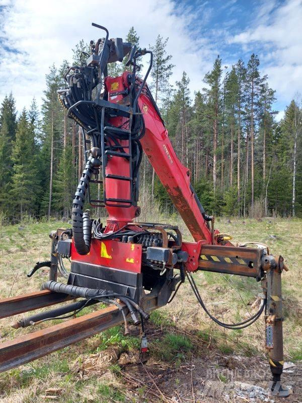 Epsilon Q150L97 Timber cranes