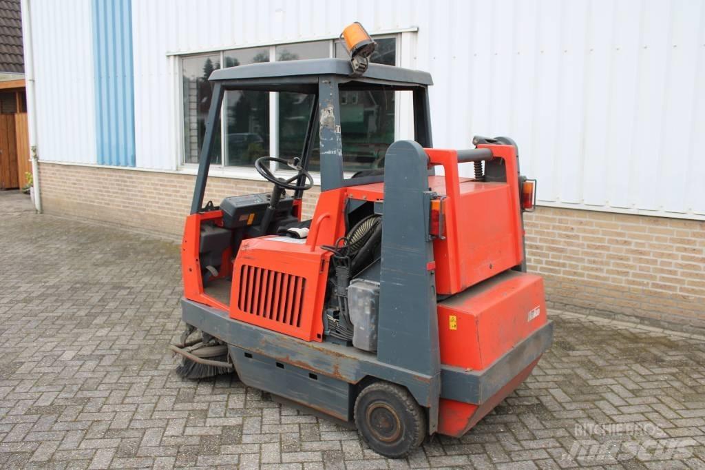  Hako-Jonas 1450E Sweepers