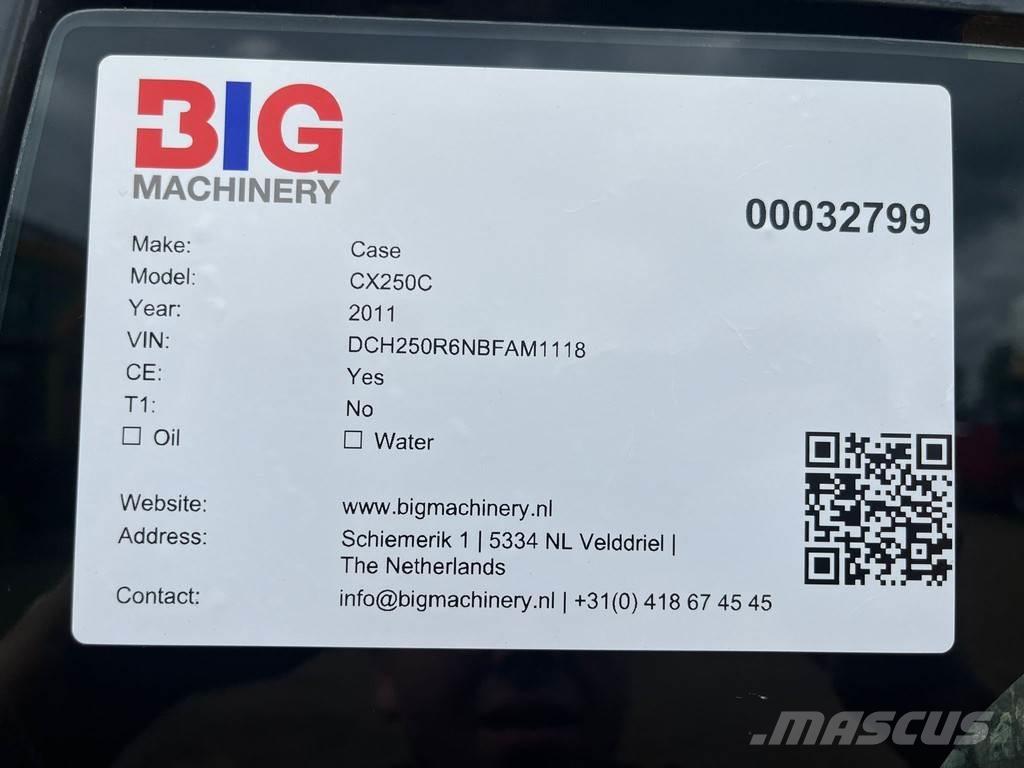 CASE CX250C Crawler excavators