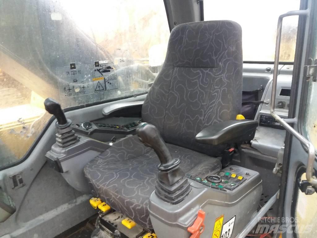 Volvo EC 240 B LC Crawler excavators