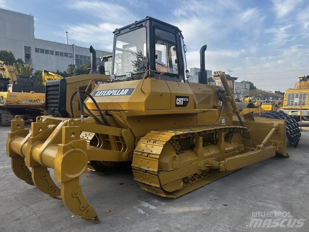 CAT D7G Crawler dozers