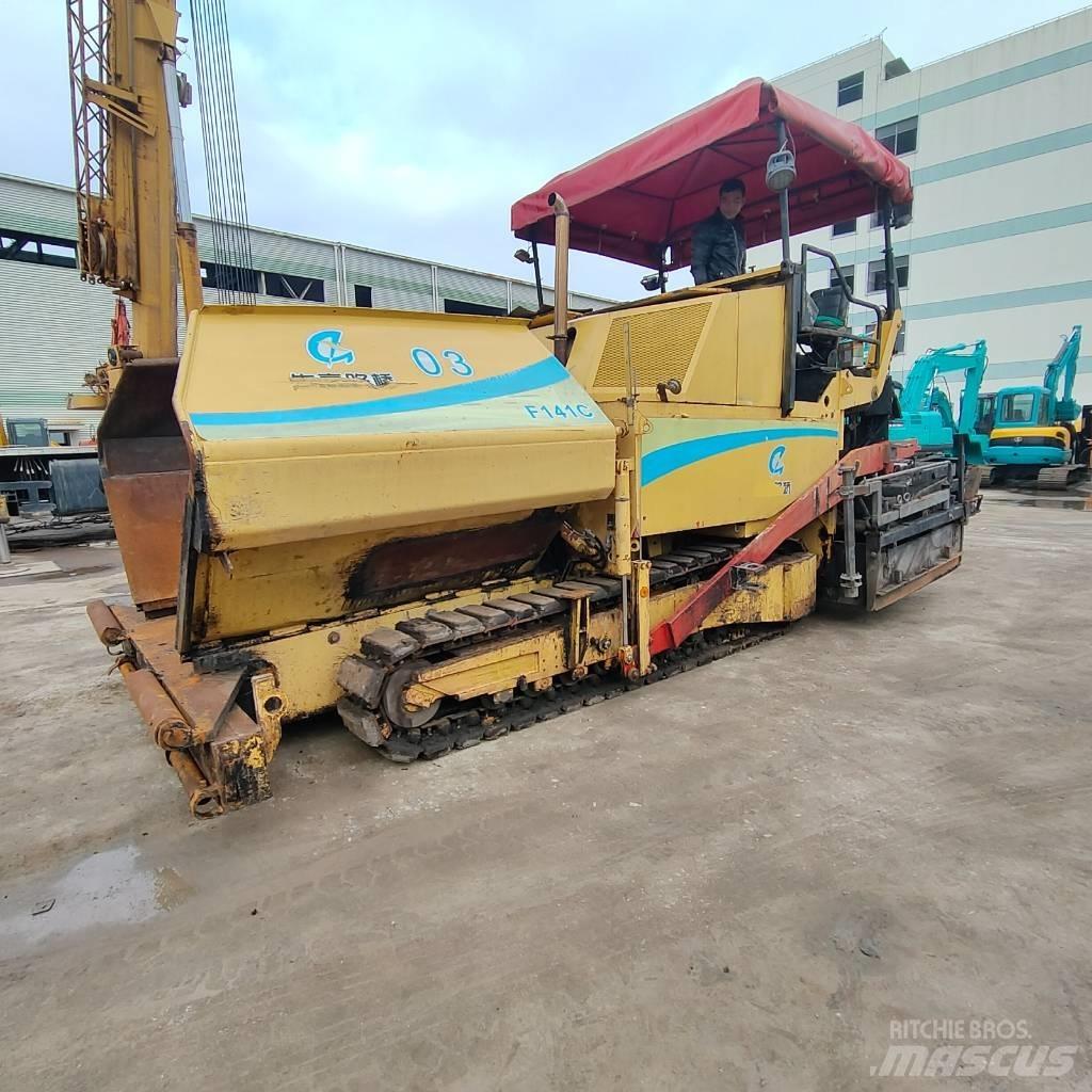 Dynapac F 141 C Asphalt pavers