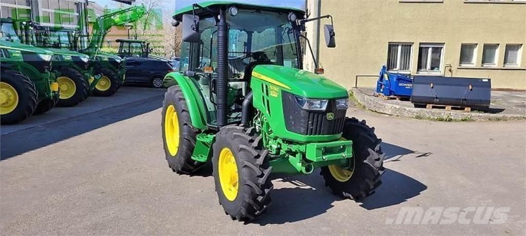 John Deere 5058e Tractors
