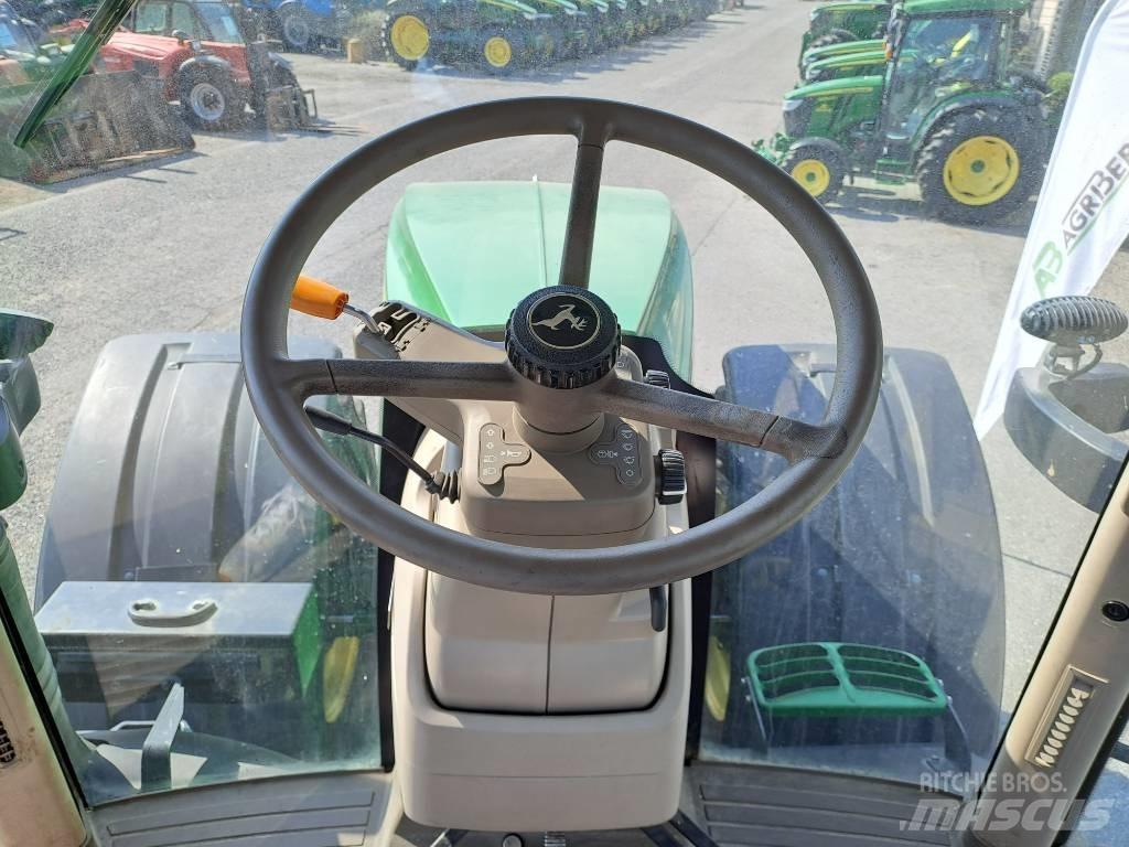 John Deere 7230 R Tractors