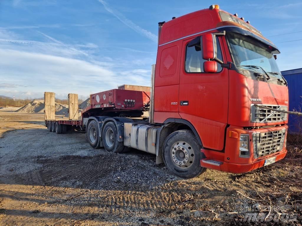 Volvo 550 Prime Movers