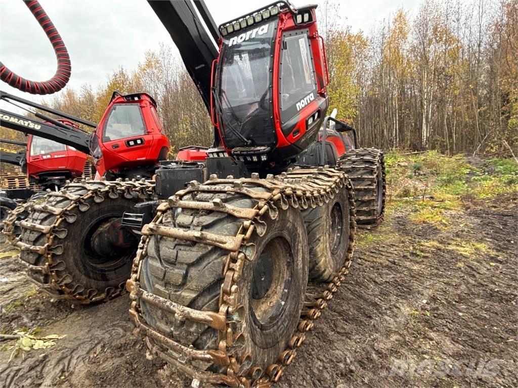 Komatsu 951 Harvesters