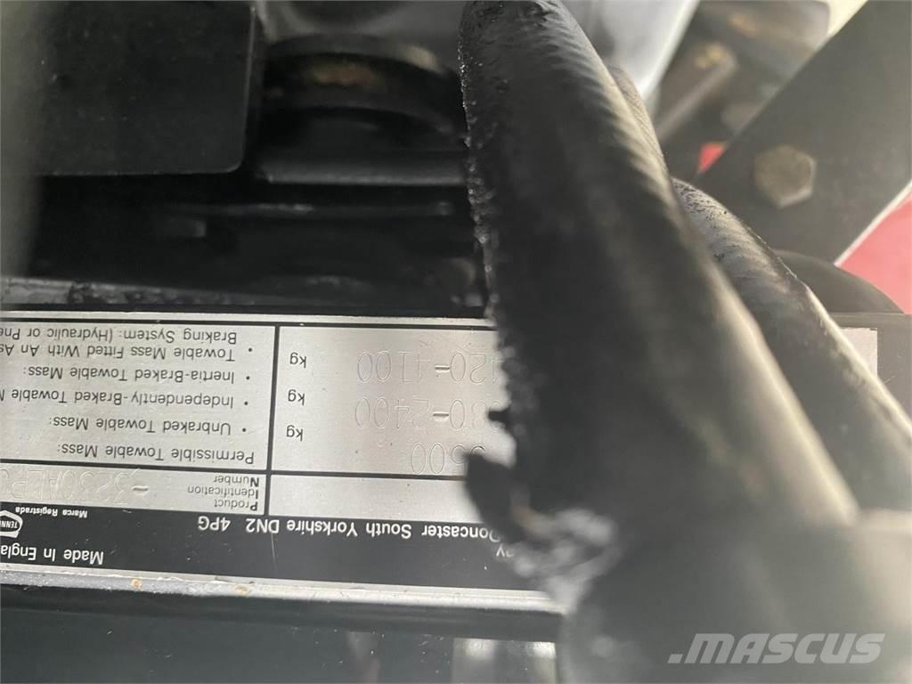 Case IH 3230 Tractors