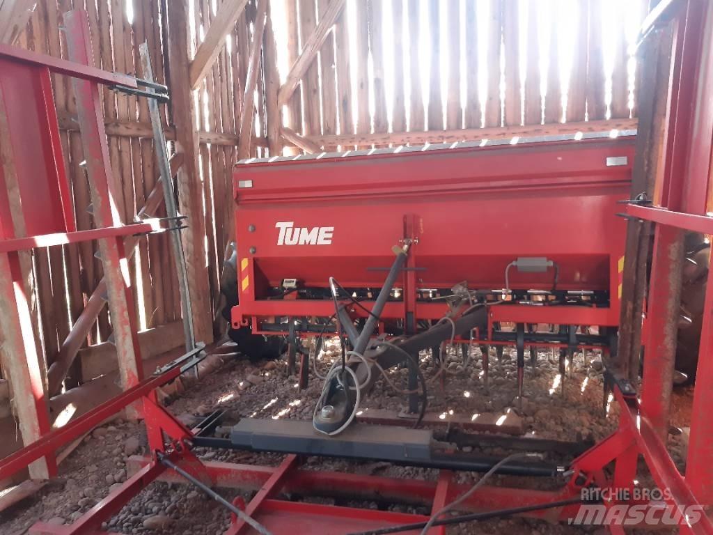 Tume HKL2500 Combination drills