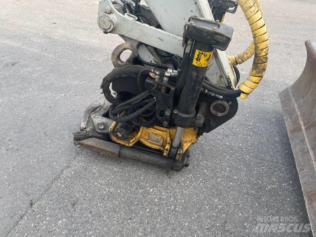 Takeuchi TB 2150 R Crawler excavators