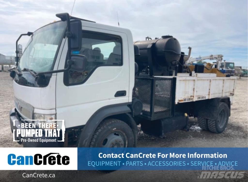 International CF600 Concrete pumps