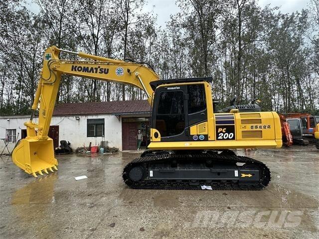 Komatsu PC 200-8N1 Crawler excavators