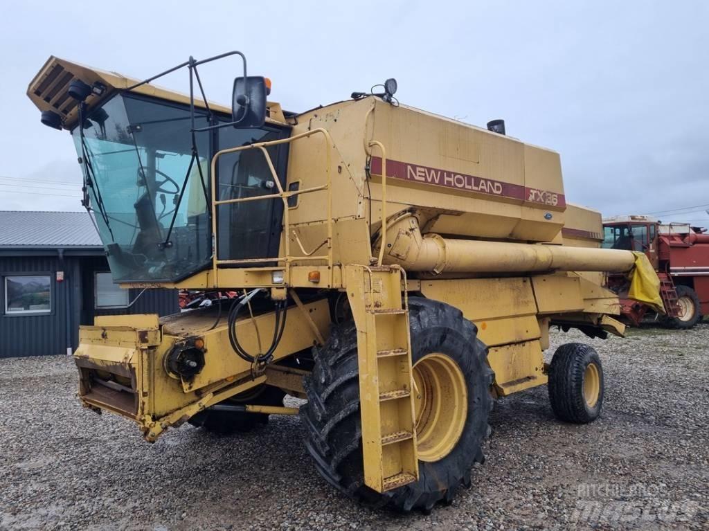 New Holland TX 36 Combine harvesters