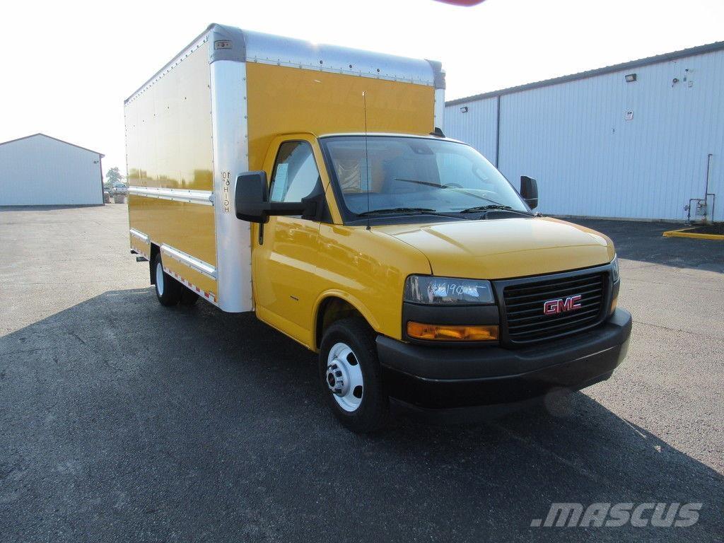 GMC Savana 3500 Box trucks