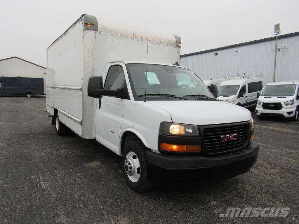 GMC Savana 3500 Box body trucks