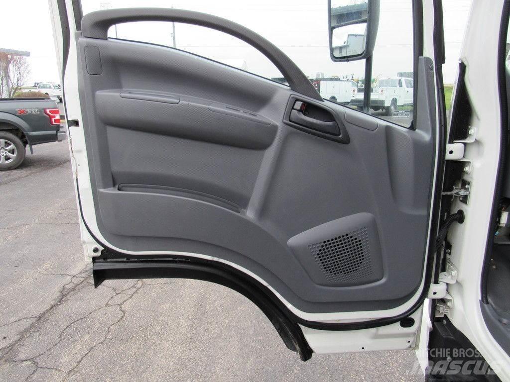 Isuzu NPR HD Box trucks