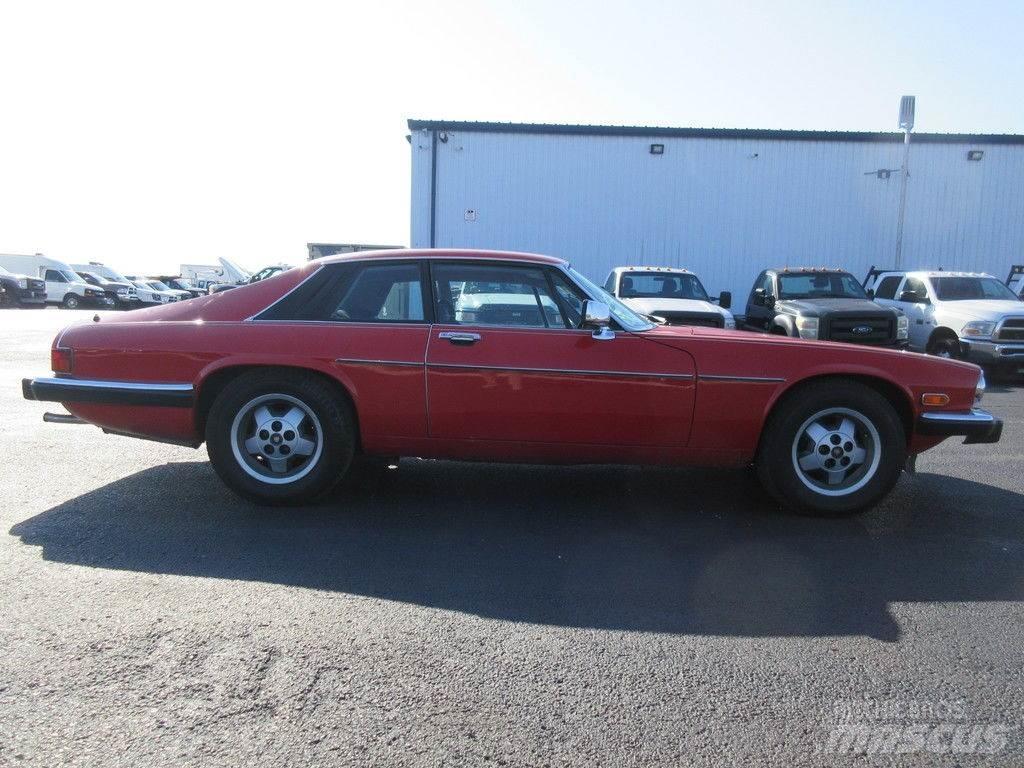 Jaguar XJ Cars