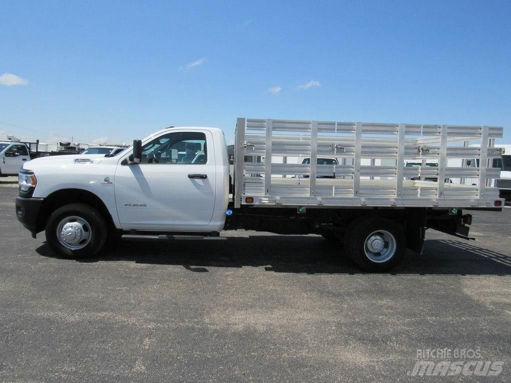 RAM 3500 Flatbed / Dropside trucks