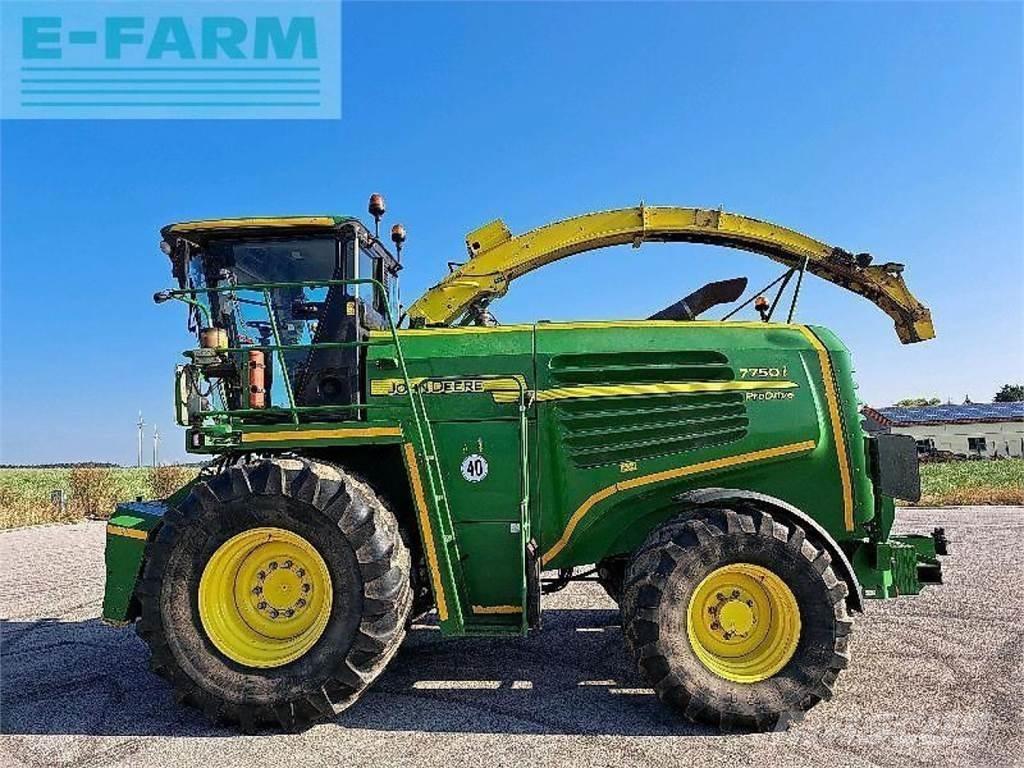 John Deere 7750 Forage harvesters