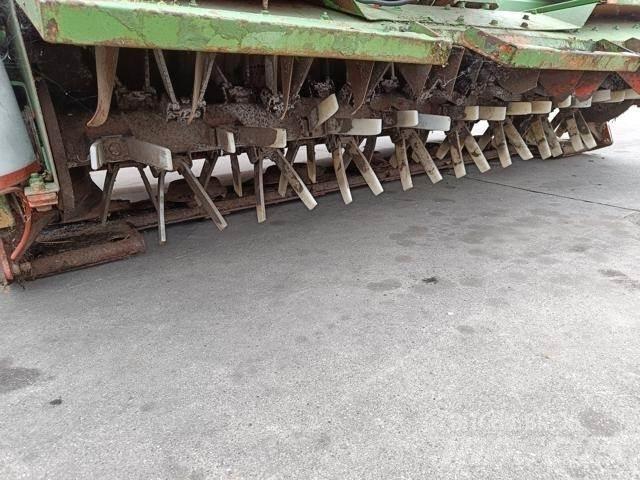 Kuhn CF280 Mowers