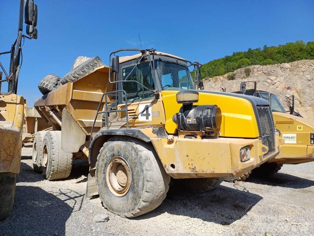 Bell B 40 D Articulated Haulers