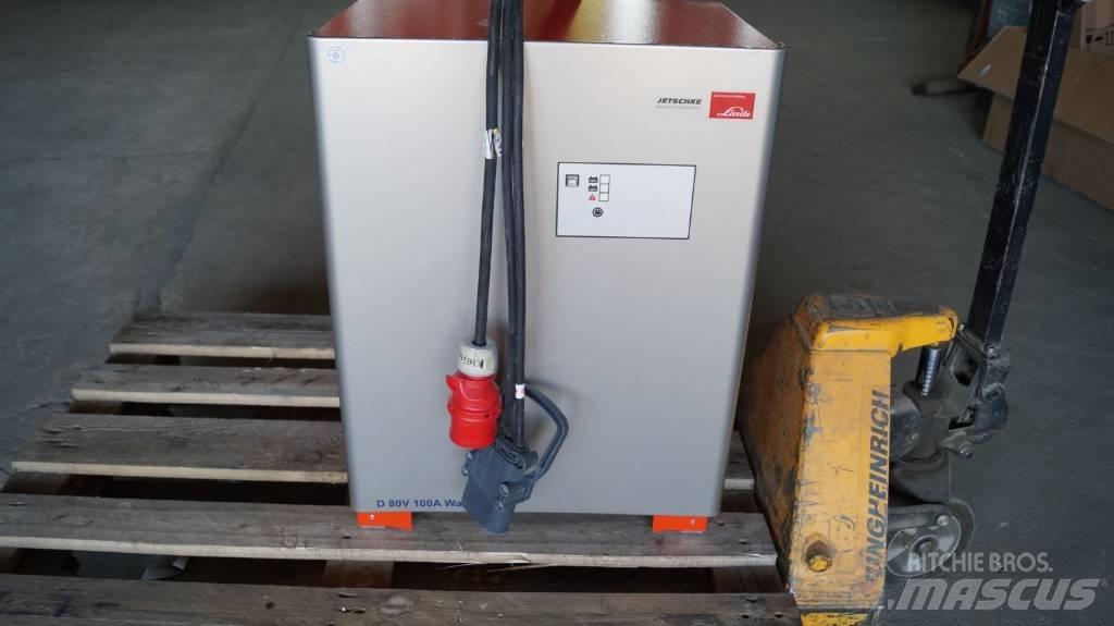 Linde R 20 N Reach truck