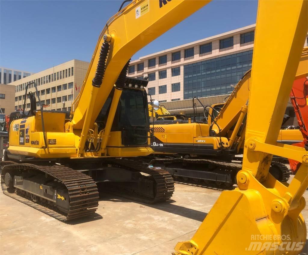 Komatsu PC200 Crawler excavators