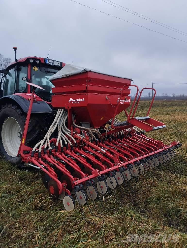 Kverneland Accord DL Drills