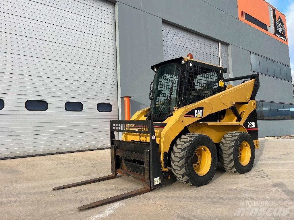 CAT 262 B Skid steer loaders